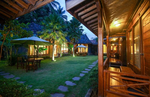Borobudur Hotel | Cempaka Villa