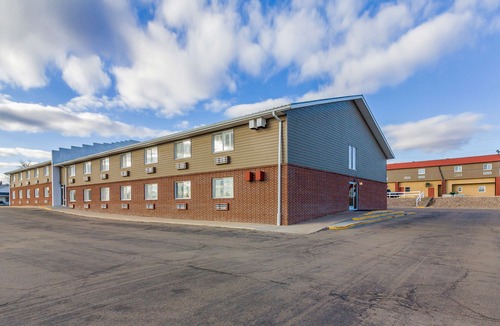 McCook Hotel | Coratel Inn & Suites by Jasper McCook