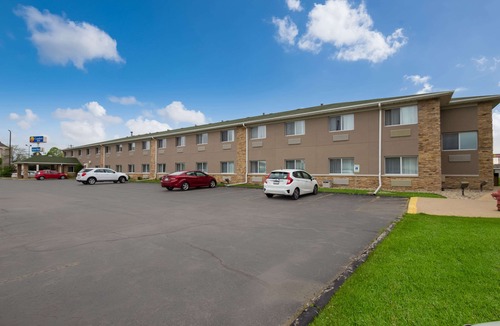 Ashwaubenon Hotel | Comfort Inn Green Bay