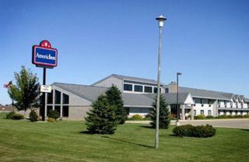 Spencer Hotel | AmericInn by Wyndham Spencer