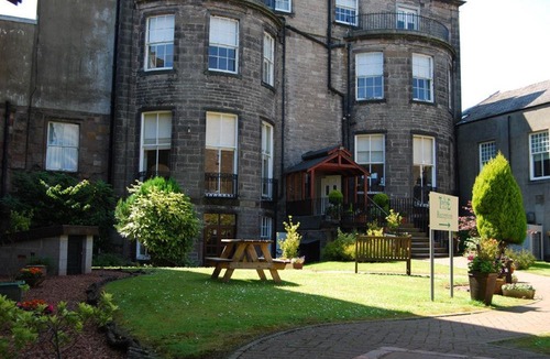 Greenock Hotel | The Tontine Hotel