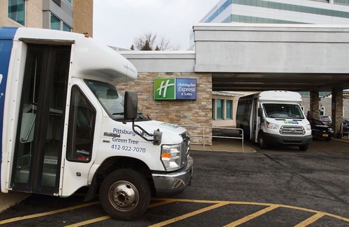 Green Tree Hotel | Holiday Inn Express Pittsburgh West - Greentree, an IHG Hotel