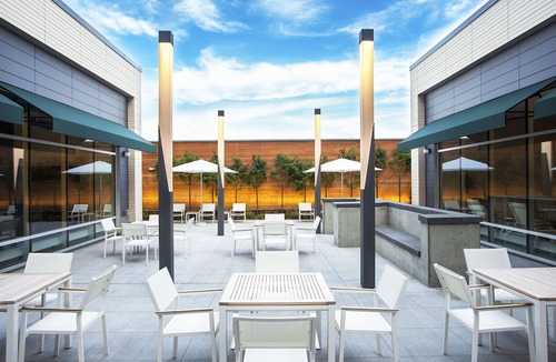 D Street - West Broadway Hotel | Element Boston Seaport District