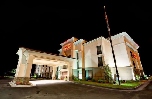 Tifton Hotel | Hampton Inn & Suites Tifton