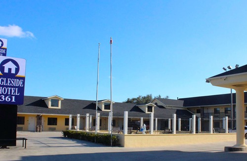 Ingleside Hotel | OYO Hotel Ingleside TX