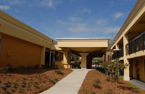 Statesboro Hotel | Quality Inn and Suites