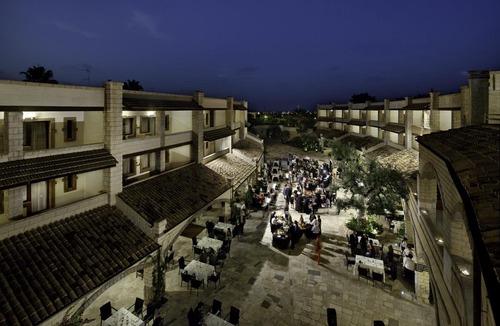 Noicattaro Hotel | Unahotels Regina Bari