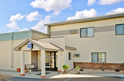 Wahpeton Hotel | Travelodge by Wyndham Wahpeton Event Center
