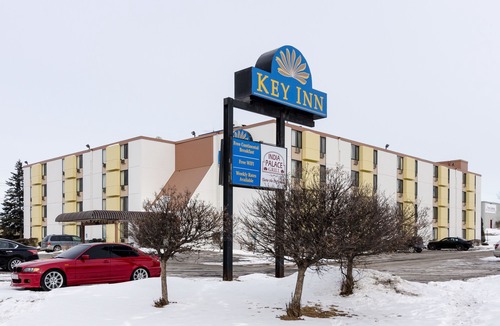 Roseville Hotel | Key Inn Roseville