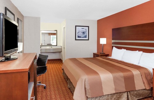 Dalton Hotel | Days Inn by Wyndham Dalton