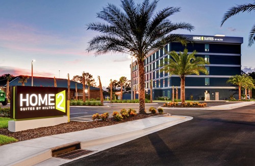 Deerwood Hotel | Home2 Suites by Hilton Jacksonville-South/St. Johns Town Ctr
