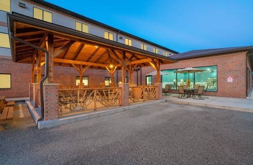 Leadsville Hotel | Holiday Inn Express Hotel & Suites Elkins, an Ihg Hotel