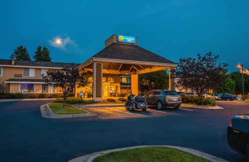Duluth Hotel | Comfort Inn West