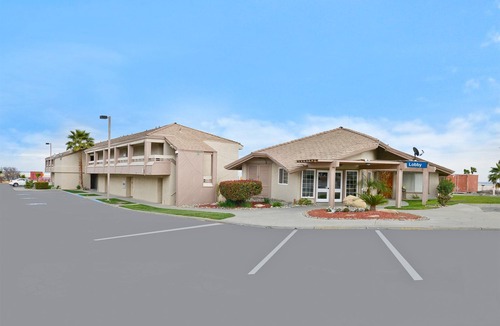 Kettleman City Hotel | Quality Inn Kettleman City Near Hwy 41