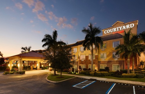 Braden River Hotel | Courtyard Sarasota University Park / Lakewood Ranch