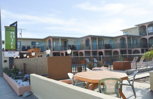 East Daytona Hotel | San Marina Motel Daytona