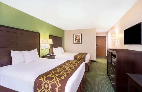 Jesup Hotel | Baymont by Wyndham Jesup