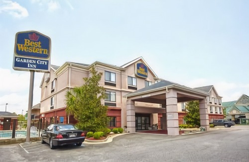 National Hills Hotel | Quality Inn & Suites Augusta I-20