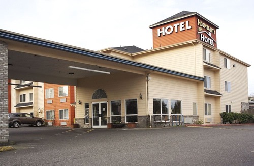 West Portland Park Hotel | Hospitality Inn