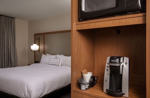 Walpole Hotel | Fairfield Inn & Suites by Marriott Boston Walpole