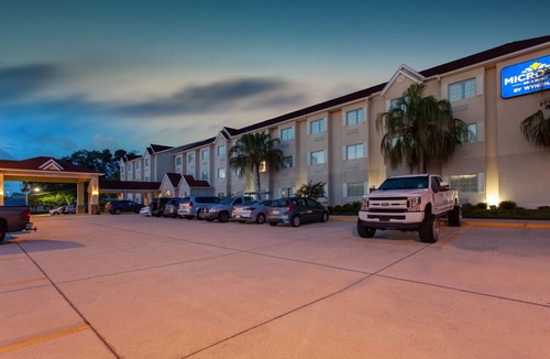 Lady Lake Hotel | Microtel Inn and Suites by Wyndham - Lady Lake/ the Villages