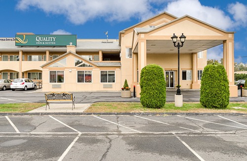 Northampton Hotel | Quality Inn & Suites Northampton - Amherst
