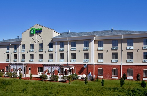 Thomasville Hotel | Holiday Inn Express and Suites Thomasville, an Ihg Hotel