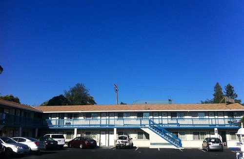 Downtown Hotel | Travel Inn Redding