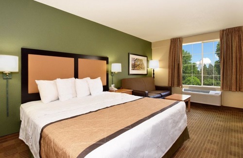 Durham Hotel | Extended Stay America Suites - Durham - University - Ivy Creek Blvd