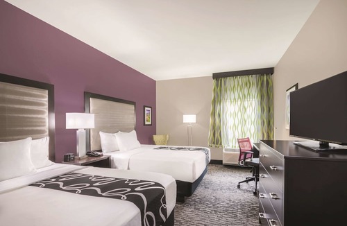 Clifton Park Hotel | La Quinta by Wyndham Clifton Park
