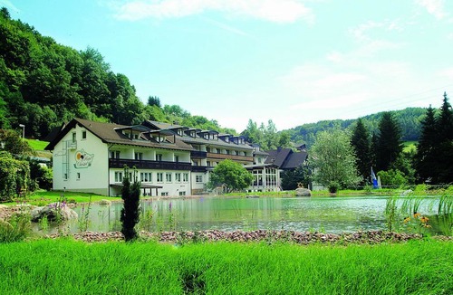 Heimbuchenthal Hotel | Hotel Christel