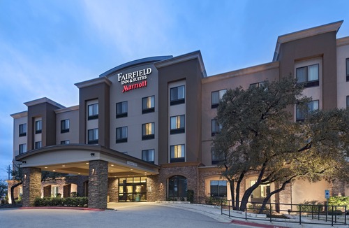 McNeil Hotel | Fairfield Inn and Suites by Marriott Austin Northwest/Research Blvd