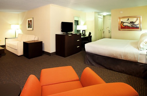 Downtown Tulsa Hotel | 17 West Hotel, Ascend Hotel Collection