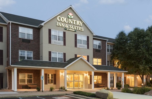 Mason City Hotel | Country Inn & Suites by Radisson, Mason City, IA