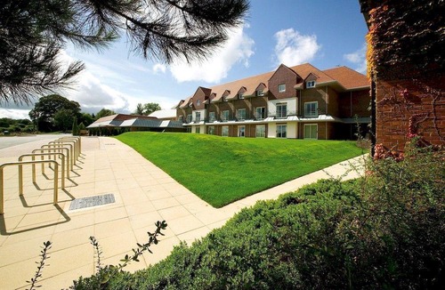 Newbury Hotel | Donnington Valley Hotel, Golf & Spa