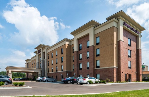 Wixom Hotel | Hampton Inn & Suites Wixom/Novi/Detroit, Mi