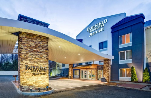 Christiansburg Hotel | Fairfield Inn & Suites Christiansburg