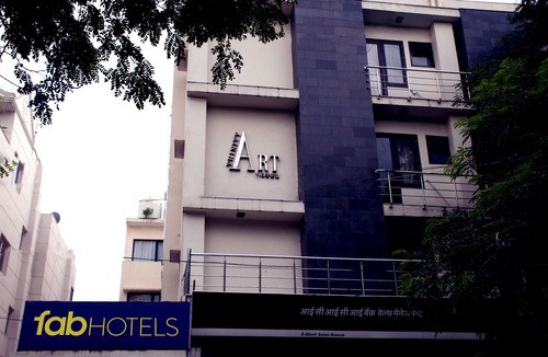 Saket Hotel | FabHotel Anutham Saket