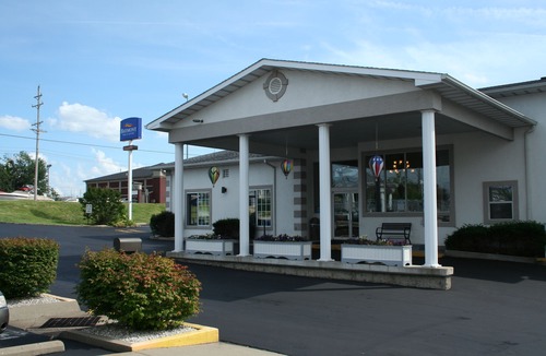 Osage Beach Hotel | Baymont by Wyndham Osage Beach