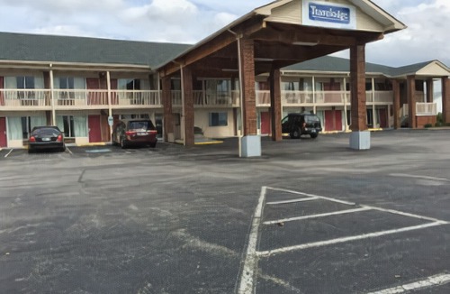 Sellersburg Hotel | Travelodge by Wyndham Sellersburg