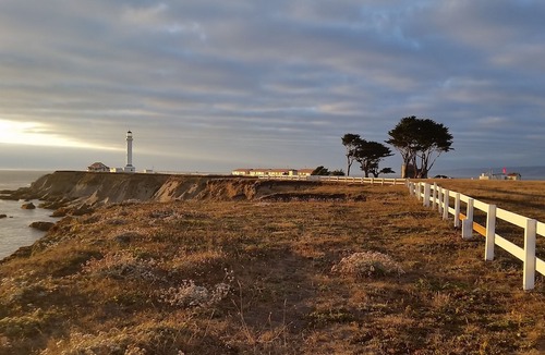 Point Arena Hotel | Point Arena Lighthouse