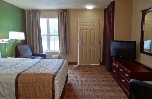 Gainesville Hotel | Extended Stay America Suites - Gainesville - I-75