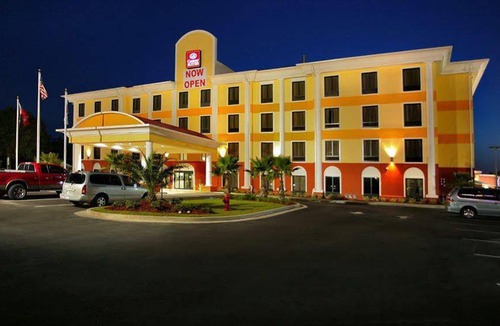 Waycross Hotel | Comfort Suites Waycross