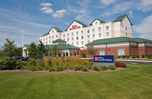 West Newton Hotel | Hilton Garden Inn Indianapolis Airport