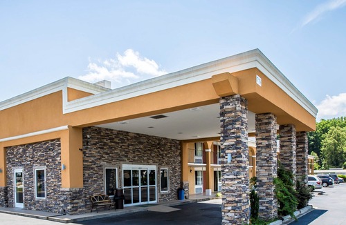 Greenwood Hotel | Quality Inn Greenwood Hwy 25