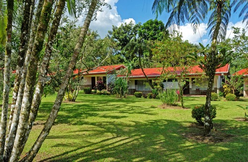 Palma Hotel | Volcano Lodge Hotel & Thermal Experience