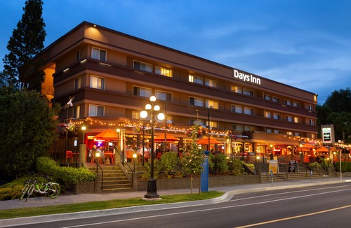 Inner Harbour Hotel | Days Inn by Wyndham Victoria on The Harbour