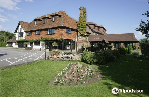 Winkfield Hotel | Stirrups Hotel
