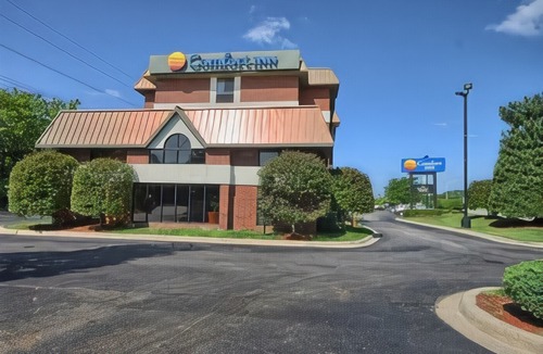 Dearborn Hotel | Comfort Inn Near Greenfield Village