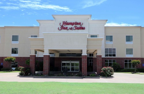 Stephenville Hotel | Hampton Inn and Suites Stephenville